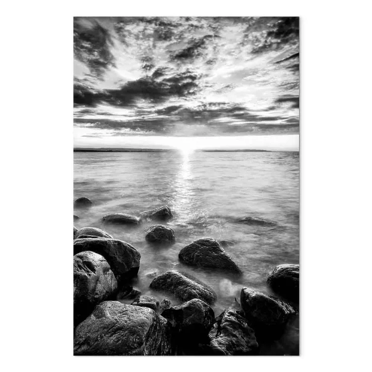 Skandinavischer Morgen - Sonnenaufgang über dem Meer, Vertikal