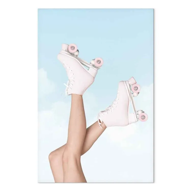 Rollschuhe vor blauem Himmel (1-teilig) - Frauengesicht über Kopf