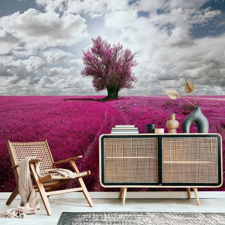 Magentafarbene Wiese